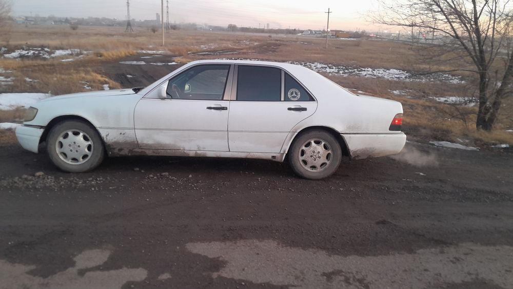 Продам мерседес 140