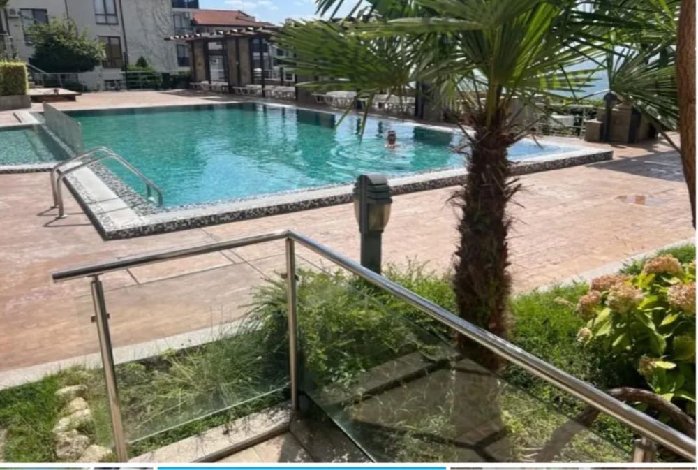 Продава се Тристаен апартамент в Свети Влас - 90 кв.м за 2834 €/кв.м - Снимка #2