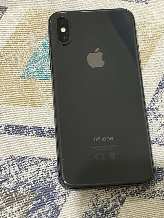 Мобилен телефон iPhone XS 256Гб