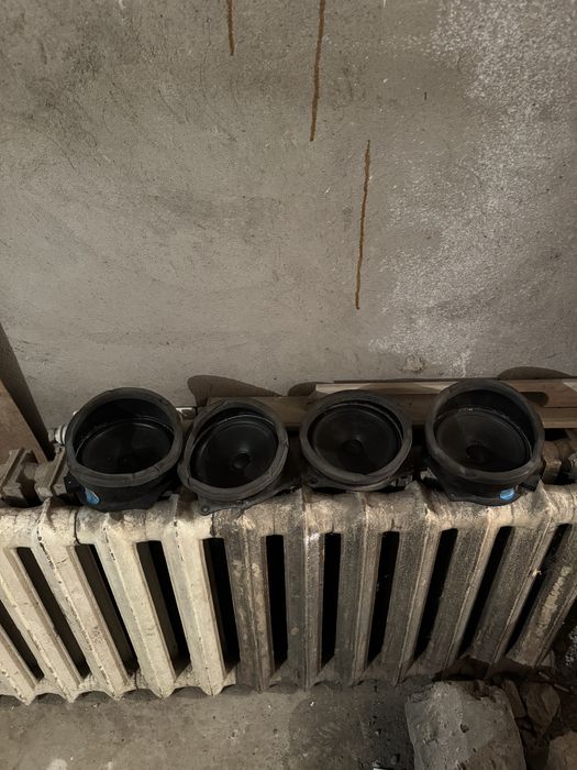 Продаётся колонки на бмв Х5 Е53