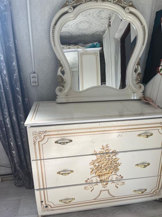 Спалный гарнитур в хорошем