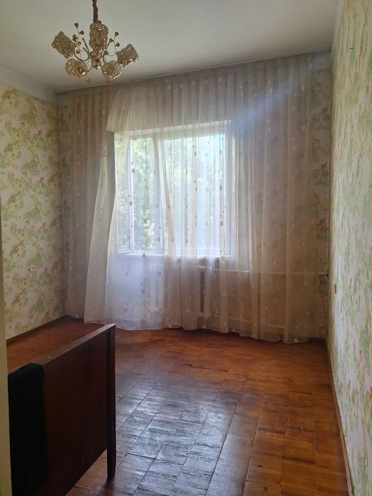 Срочно сдаю 3 комнатную квартиру без релтора на Карасу 1