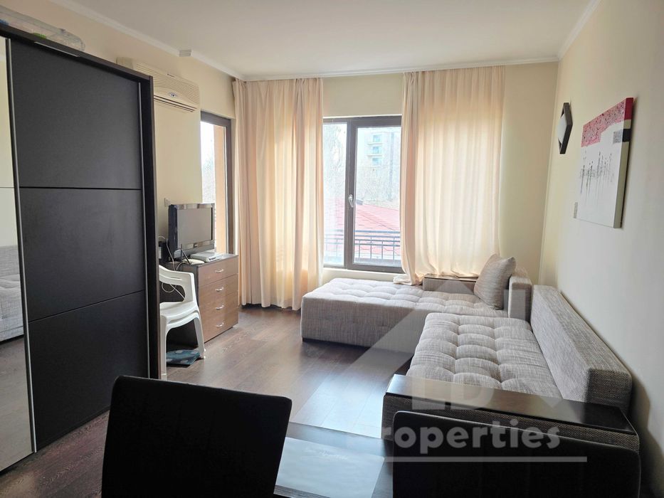 Двустаен апартамент на 100м от морето, Златни пясъци