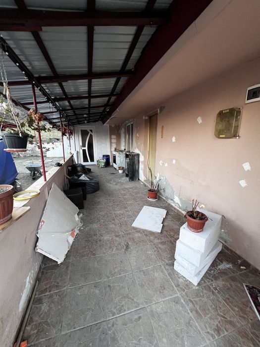 Casa de vanzare in Suseni