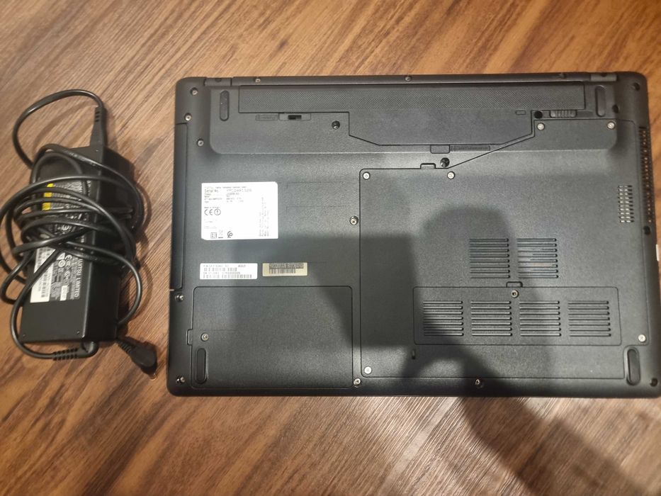 laptop fujitsu i5 7200 8gb ddr4 hdd 500gb