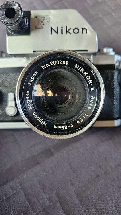 Nikon F  aparat foto