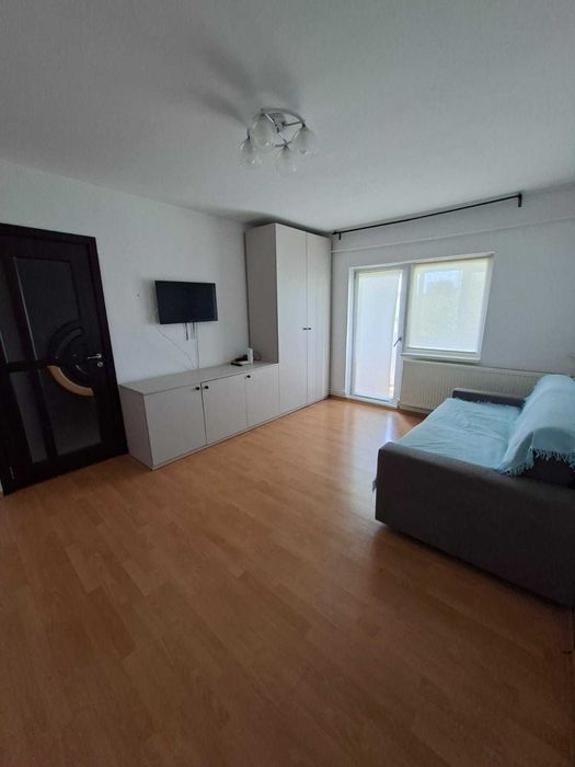 Închiriez apartament 2 camere