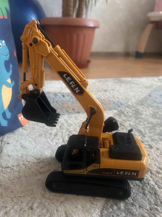 Продам детские игрушки