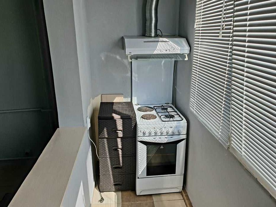 Дава се под наем Едностаен апартамент в Бургас, Славейков - 46 кв.м за 255 € - Снимка #3