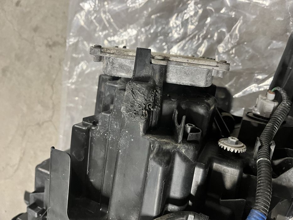 Far dreapta Mazda 3/2019 original pt piese sau verificare