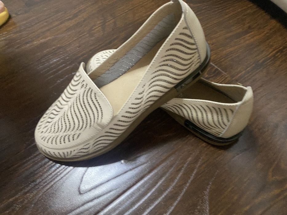 Лоферы из натуральной кожи