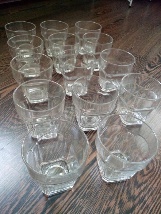 Комплект високи кристални ръчно гравирани чаши за шампанско/ за уиски