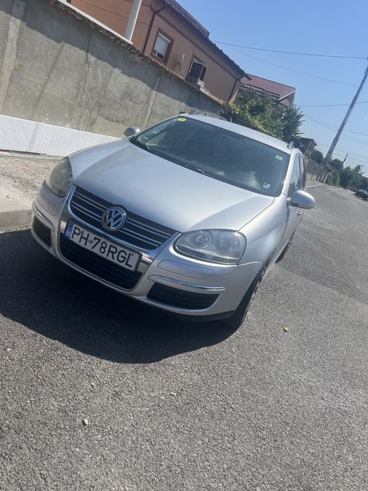 Golf 5 varianta break an 2006 motor 1.9,pret 1500€ negociabil