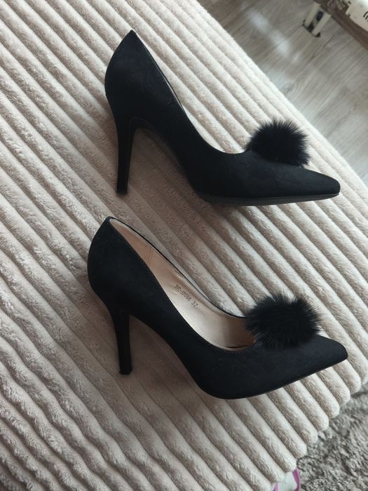 Дамски елегантни обувки 37 номер