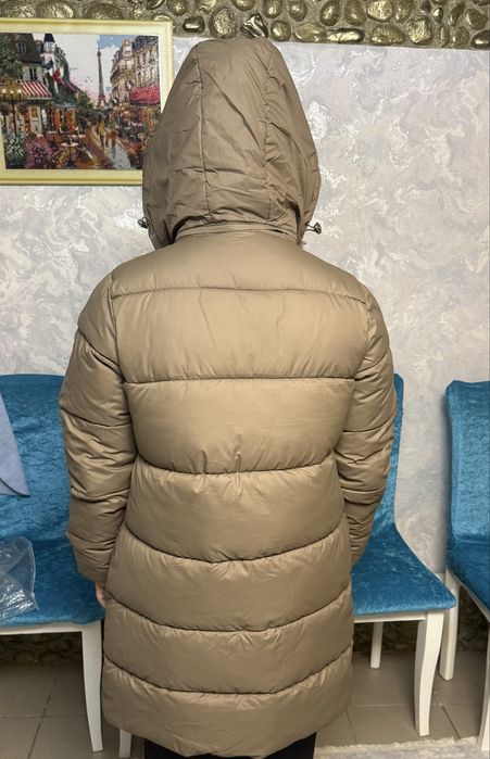 Продаю зимниюю куртку