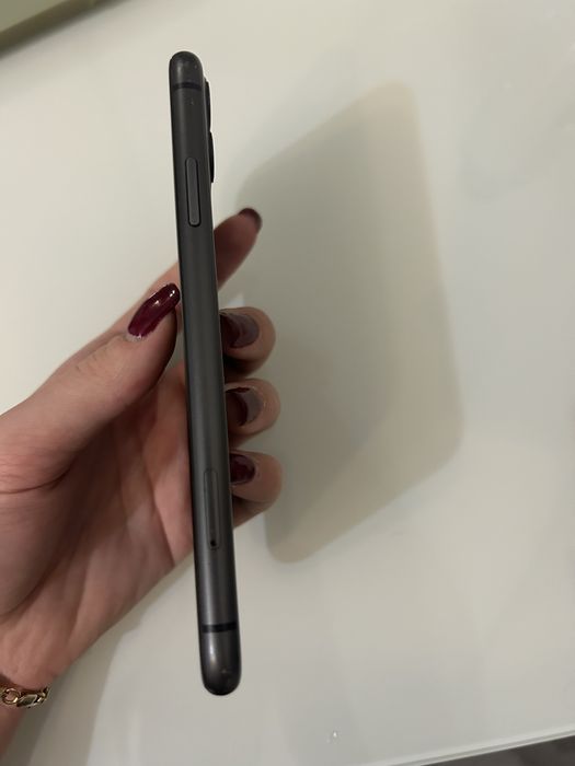 Iphone 11, 64 gb, utilizat