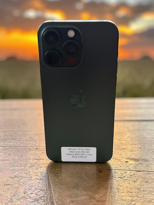 iPhone 15 Pro Max