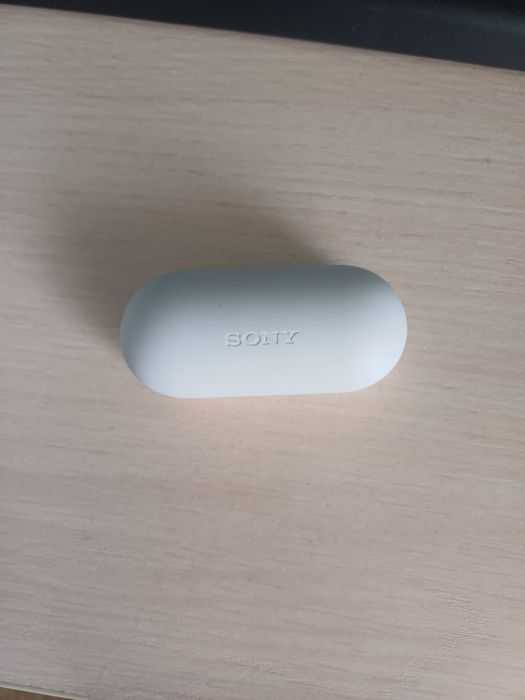 Продам наушники sony