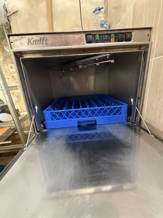 Професионална съдомиялня