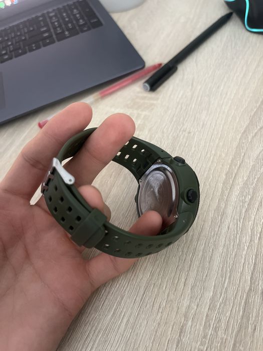 Часы кварцевыеее