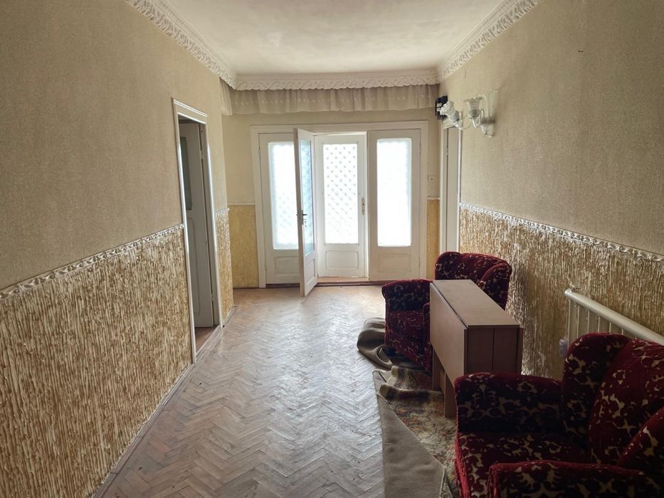 Casă de vânzare – Greci, județul Tulcea – Zonă centrală