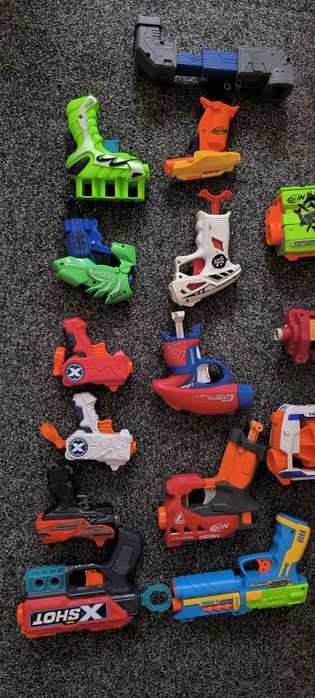 Nerf , XShot ... colecție blastere cu proiectile sau apa  și vesta tactica