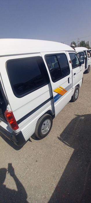 Faqat naxtga hamma joyi toza kraskasi yuq pulidan otib beriladi