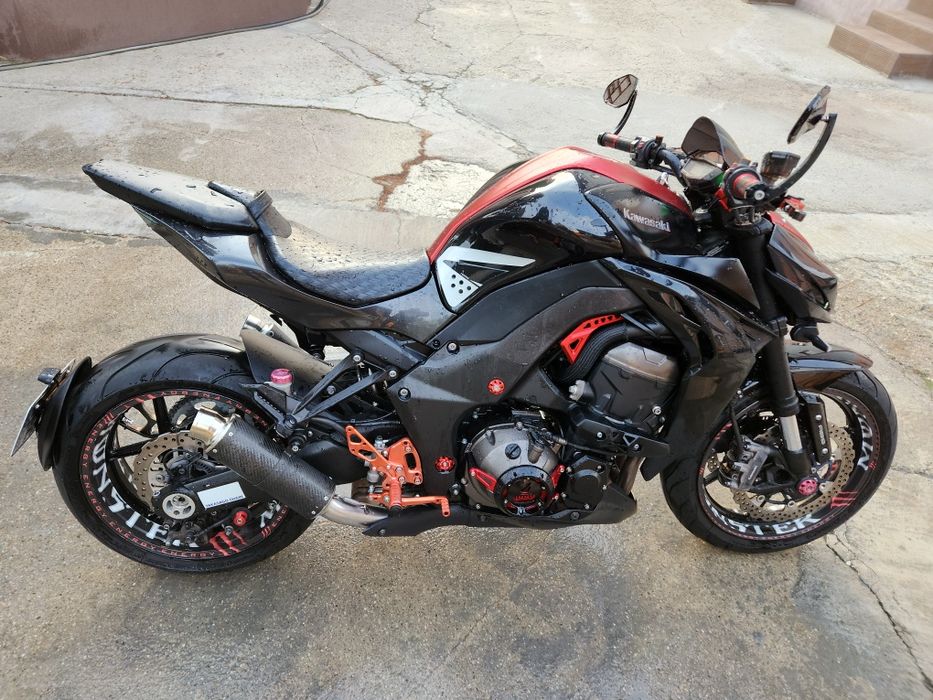 Vand Kawasaki Z1000, fabricatie 2016, 32000Km, 140 cai.