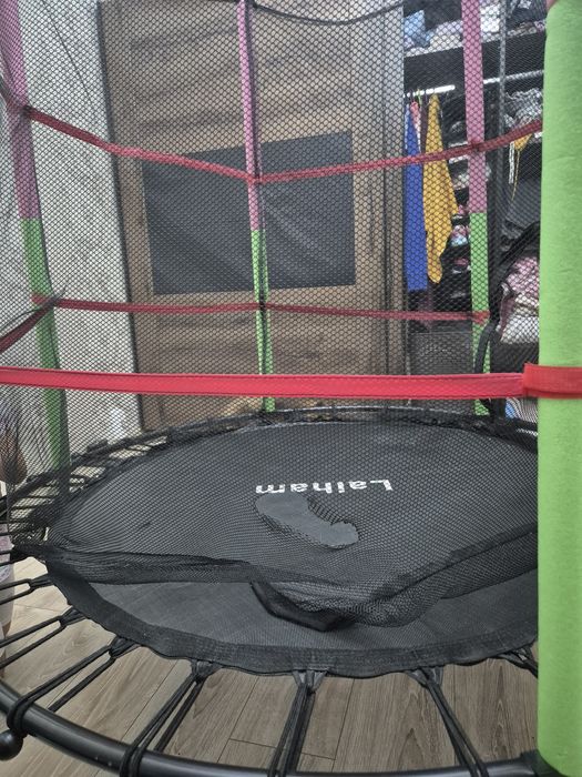 Продавам детски батут 140см