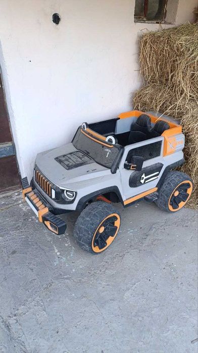 Детский электромобиль Джип (Jeep) 4x4 — Мощный внедорожник для ребенка