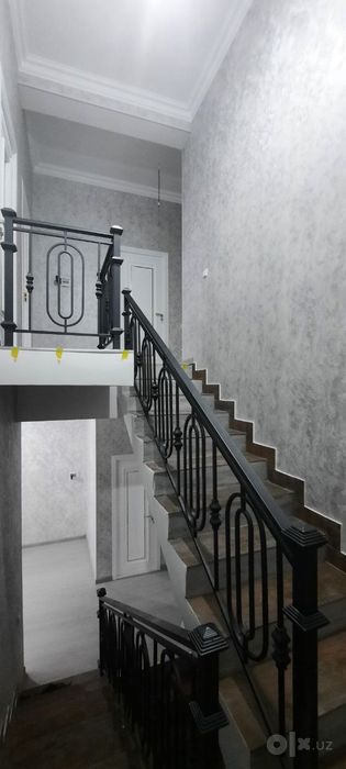 Тайёр ремонти билан уй сотилади.