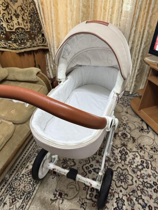 Десткая коляска bebe mobile