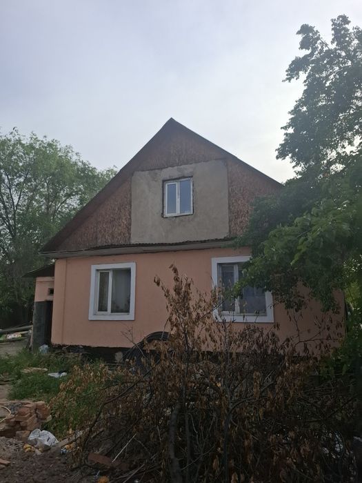 Продам дом на стройматериалы