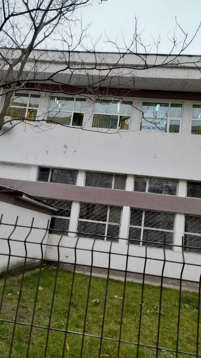 Ofer spre inchiriere Spatiu Comercial