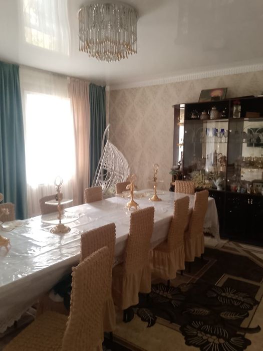 Продается 8комн.дом