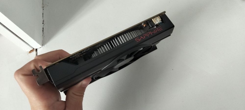 vând RX550 100% functionabil