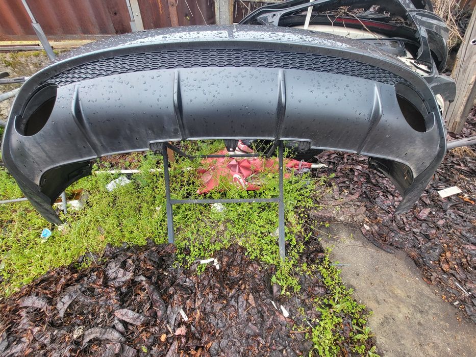 Задна броня за Audi RS4 B 8.5 -боя LZ7S