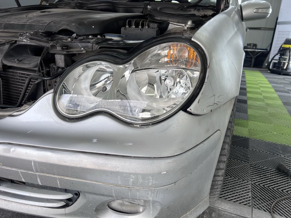 Пастиране, полиране на автомобили, пастирсне на фарове.