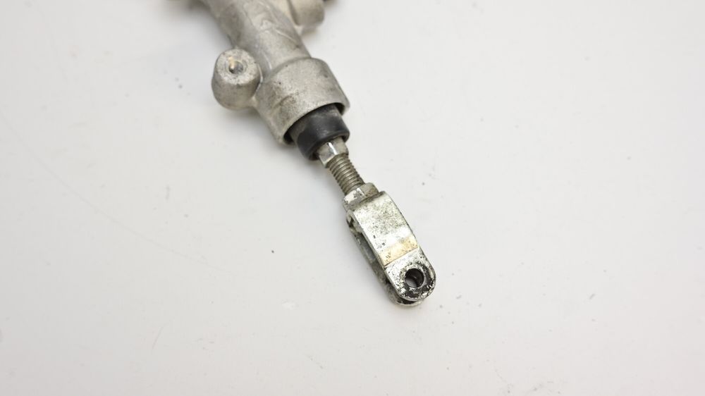 Pompa Frana Spate Cu Rezervor Si Furtun Suzuki SFV 650 Gladius 2009 -