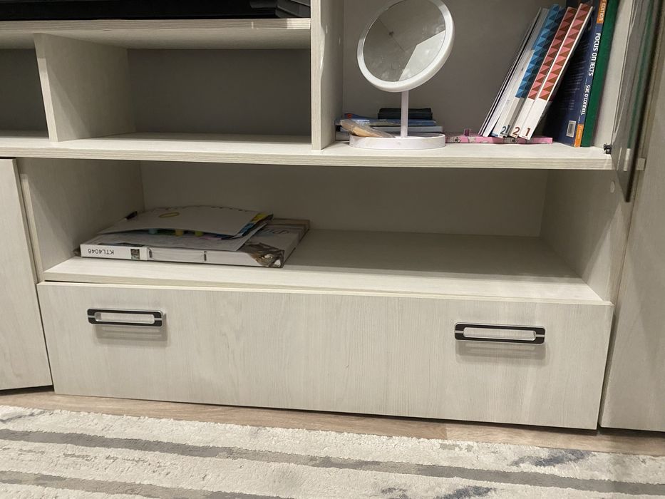 Горка для гостинной