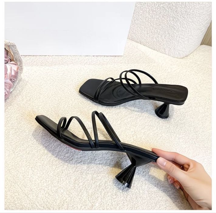 Продам летние туфли