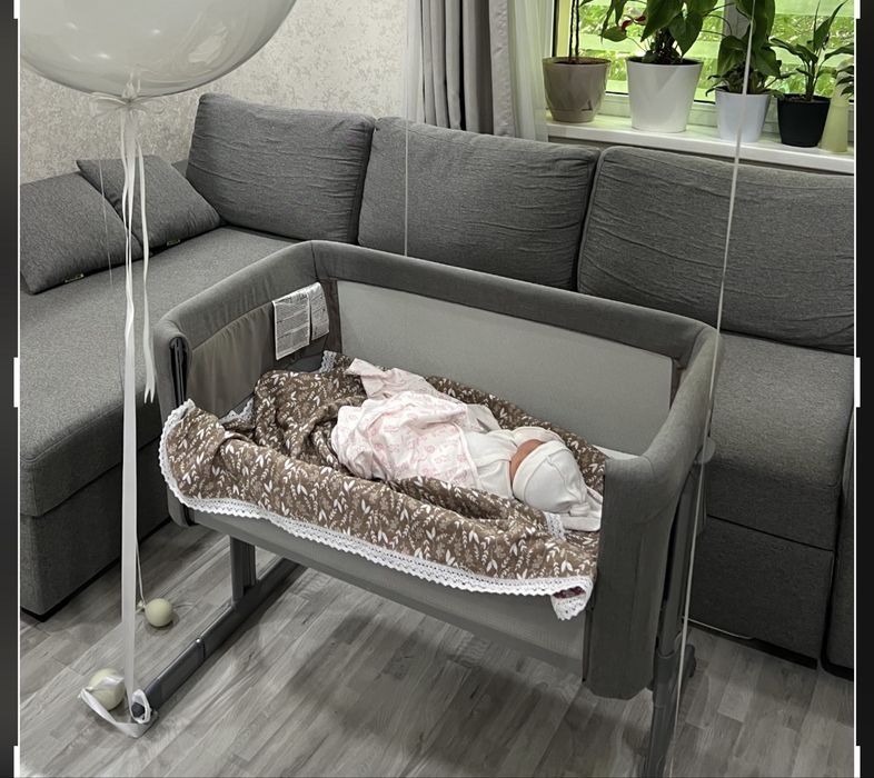 Кровать, манеж, люлька приставная joie