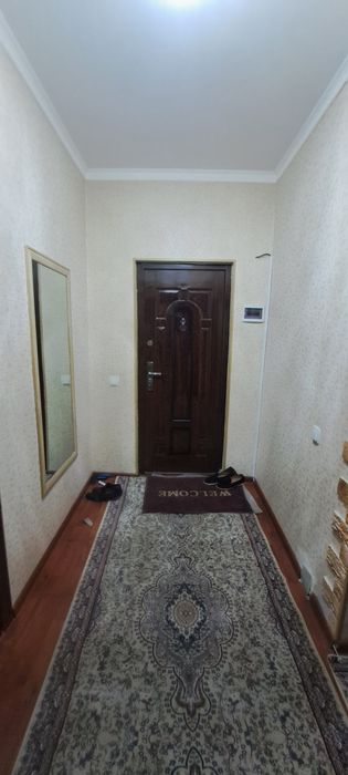 Ислом Каримов кучаси 120 a 118 7 микрарайон да 3 хонали уй сотилади.