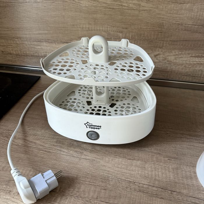 Стерилизатор Tommee Tippee