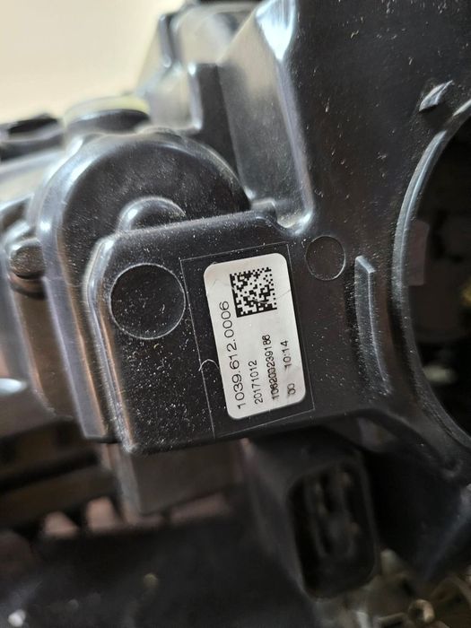 Десен фар фарове BMW 5 G30 G31 LED desen far бмв 5 г30