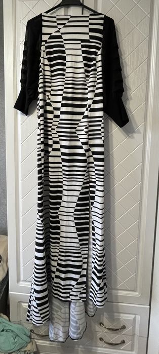 Продам платье