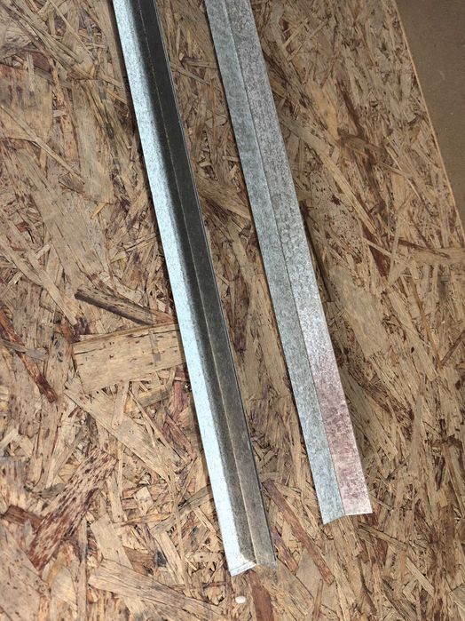 Уголок металлический оцинкованный