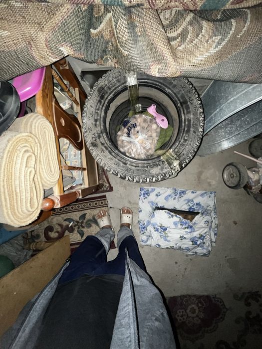 Шины зимные для машин.