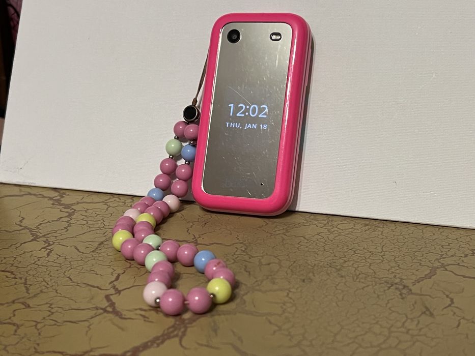 Telefon HMD Barbie dual sim