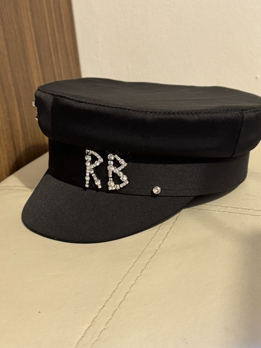 RB Шапка Ruslan Baginskiy